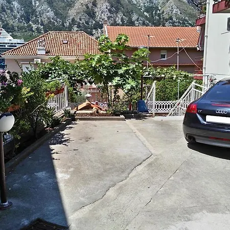 Badza Apartment Kotor Exterior photo